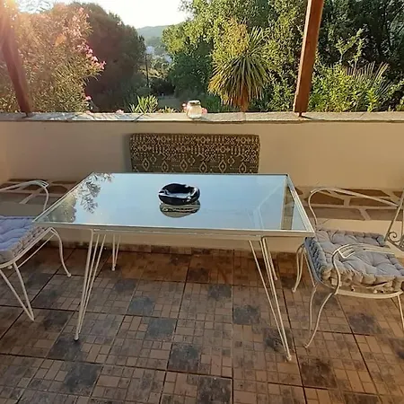 Iasson Vromolimnos